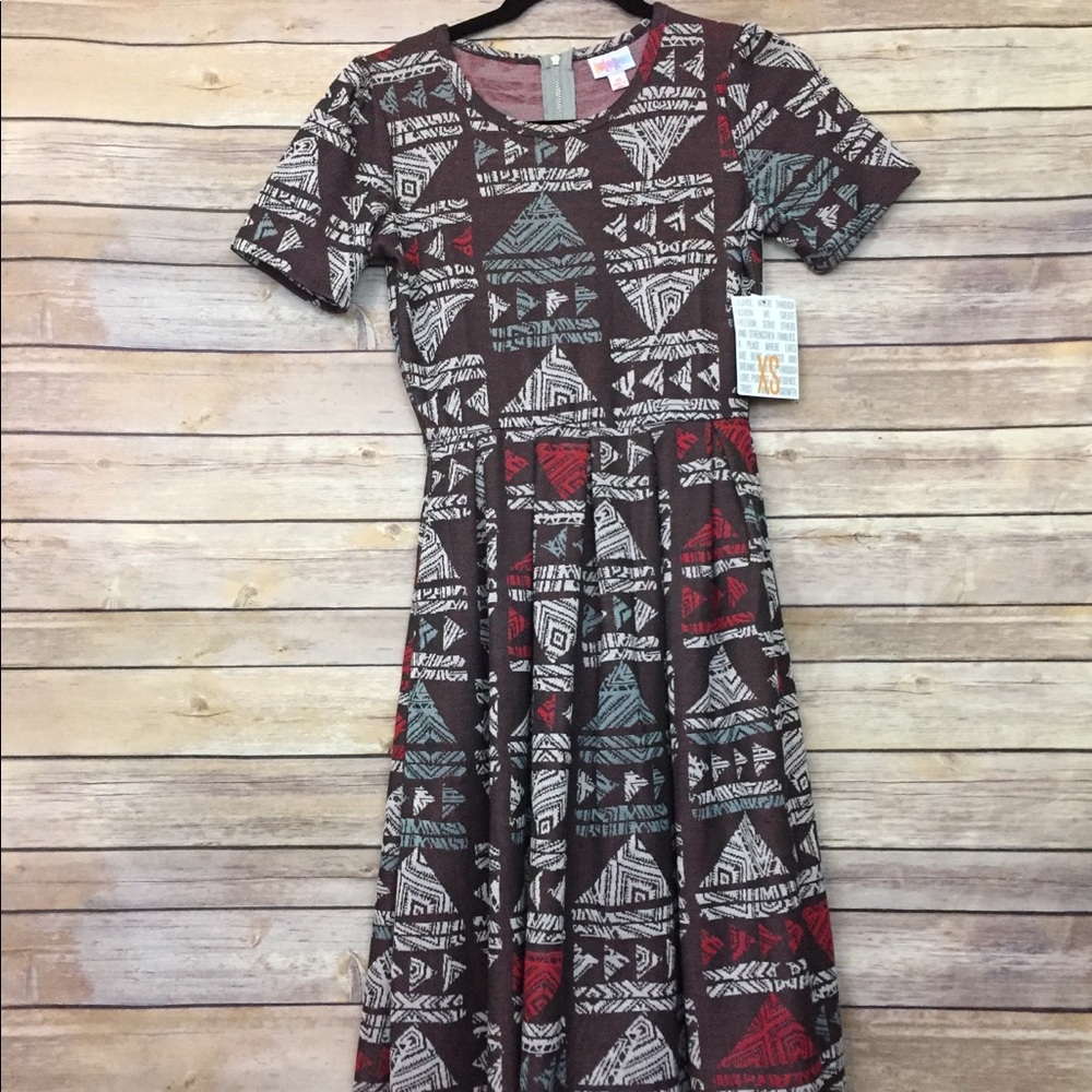 Xs LuLaRoe Amelia dress